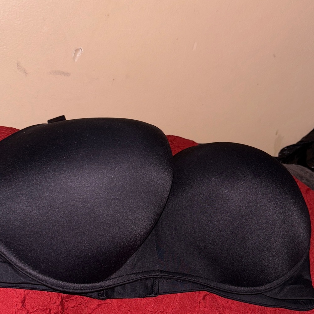 Joyspun Elegant Black Wireless Bra 44DD NWT ⭐️